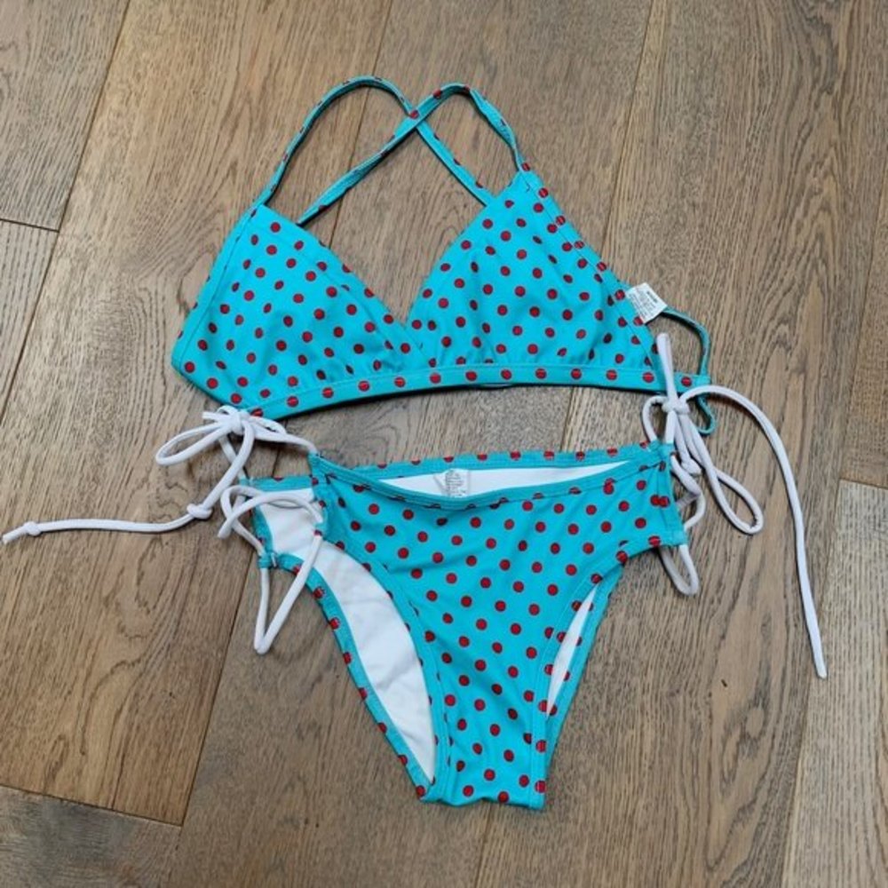 Kinda fancy bikini top and bottom